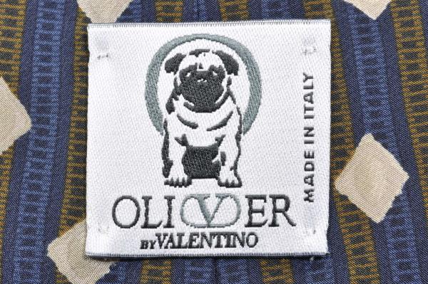 Valentino, Oliver Collection